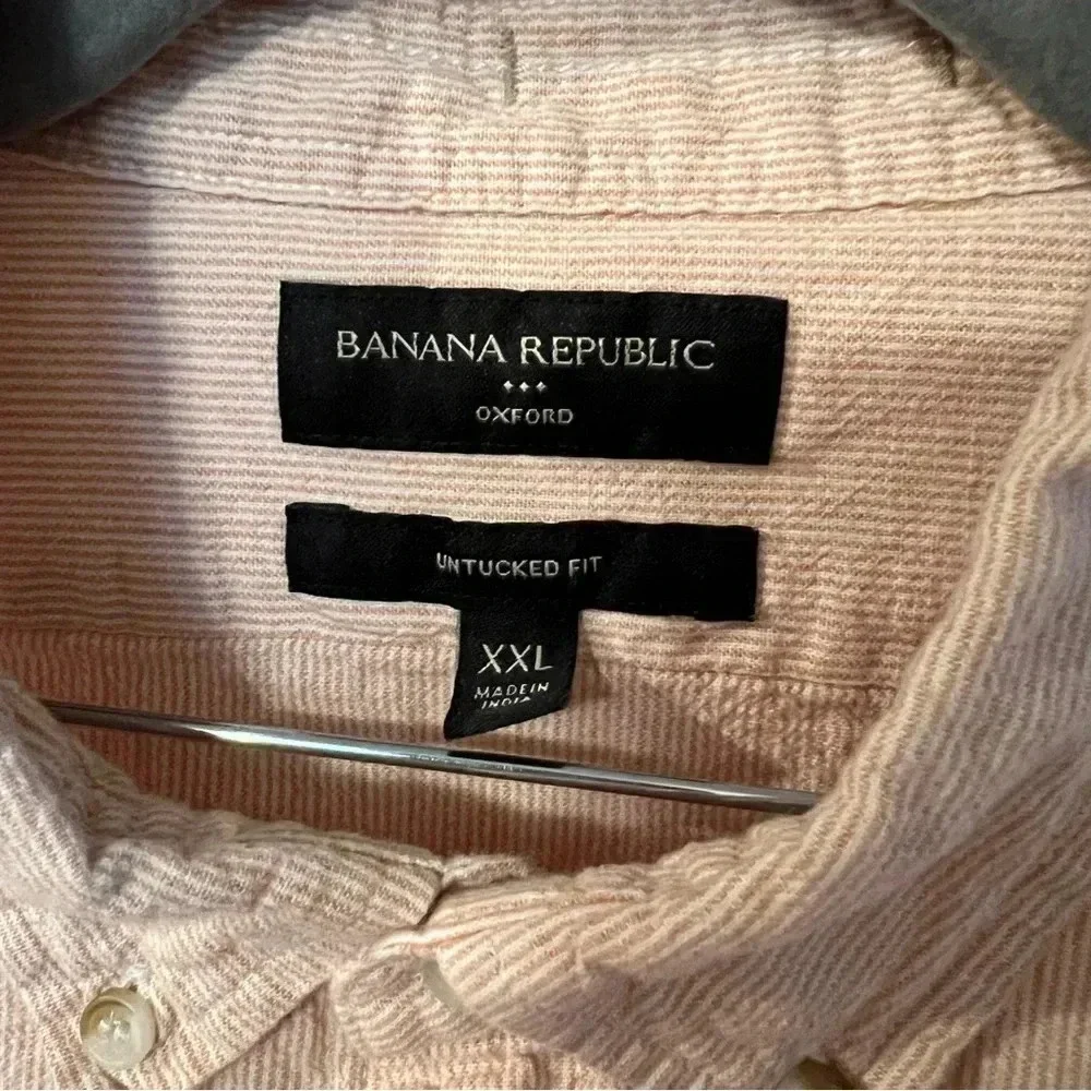 Banana Republic Untucked Fit Washed Oxford Size XXL 100% Cotton Pinstripes GUC